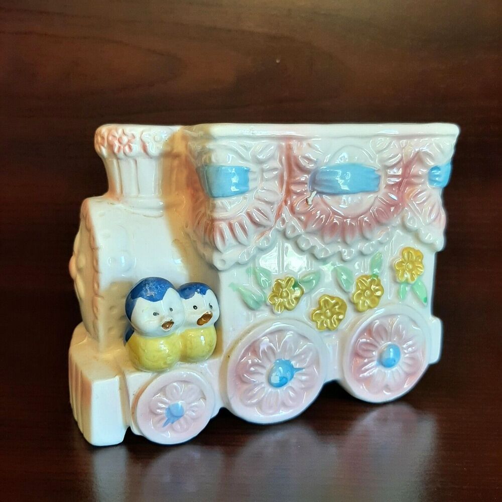 Vintage 1960s D-Ann Imports Japan Ceramic Nursery Birds Train Planter